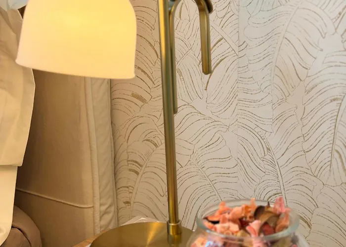 Stylish In Bgc Apartamento